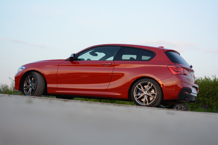 BMW M140i xDrive – przyczajony tygrys, ukryty smok