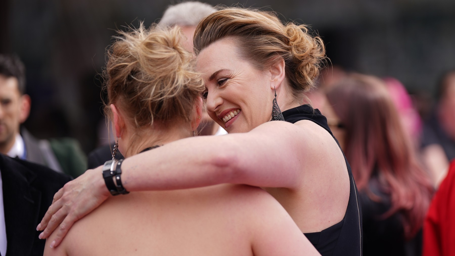 Kate Winslet and Mia Threapleton, Bafta Television Awards 2023 v Royal Festival Hall, Londýn. 14. máj, 2023