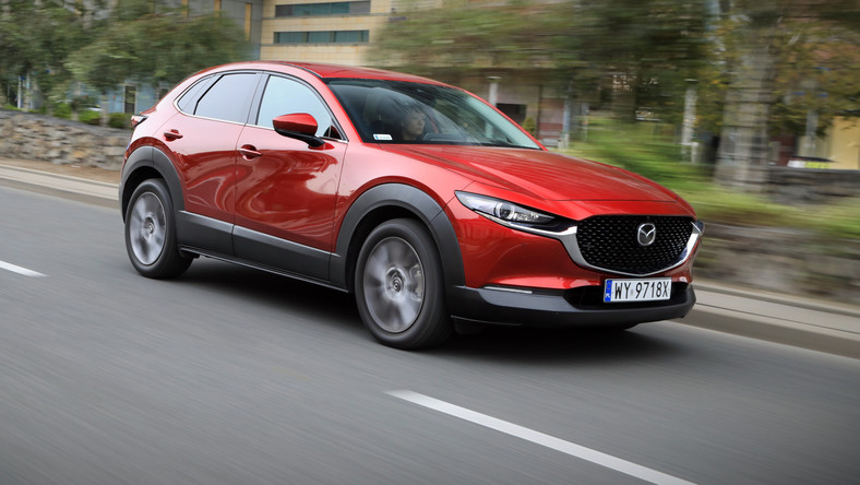 Mazda CX30 cena końcowa ważniejsza niż startowa