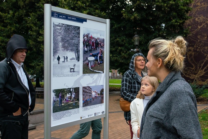 Wernisaż wystawy zdjęć Macieja Kosycarza