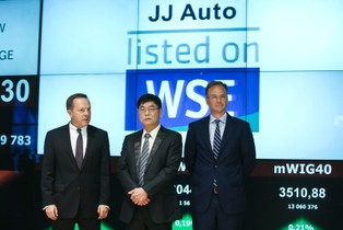 Kurs akcji JJ Auto wzrósł na debiucie o 0,03 proc. do 30,0 zł