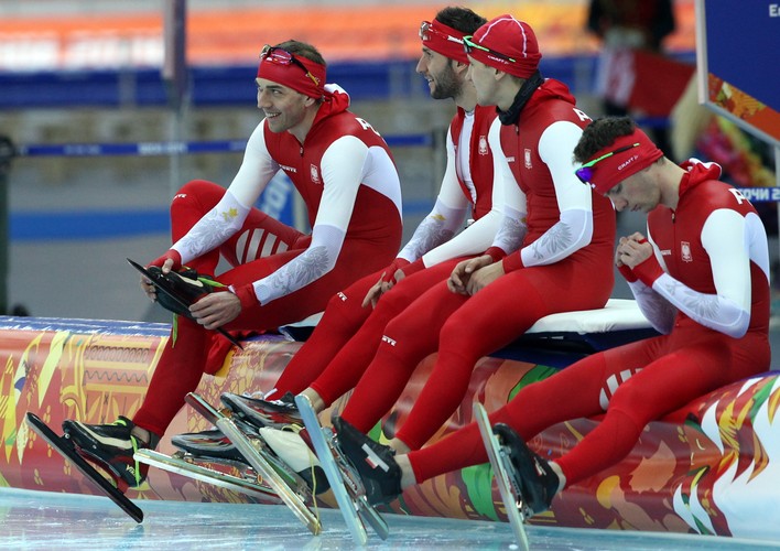 Zbigniew Bródka trenuje z kolegami. Będzie kolejny medal?