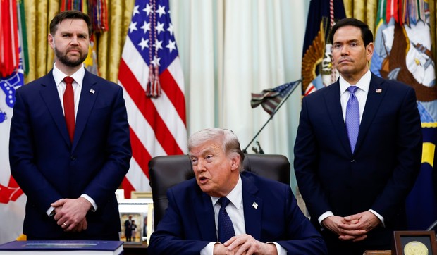 Donald Tramp, Džej Di Vens, Marko Rubio