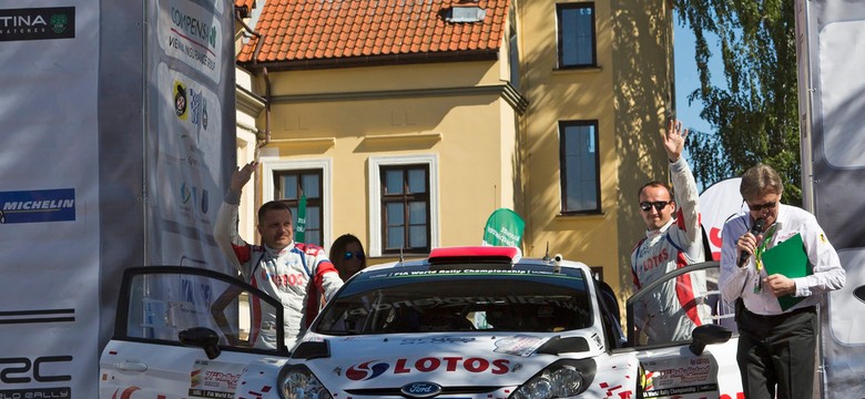 Rajd Polski: Robert Kubica znakomicie rozpoczął piątkowe oesy