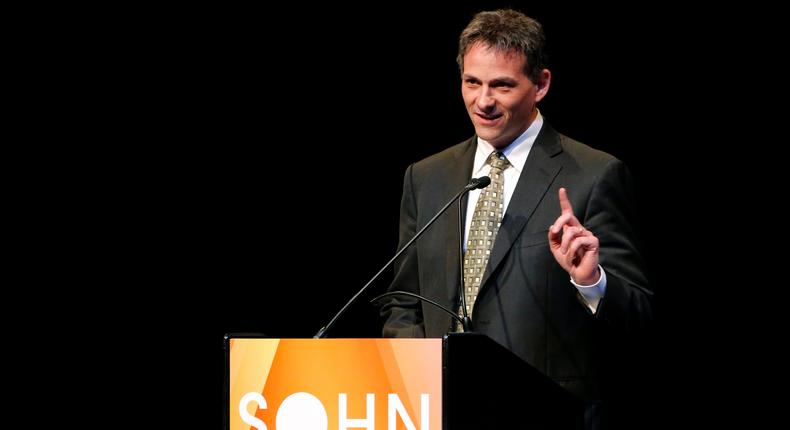 David Einhorn told the Sohn Conference that gold's price will likely continue to rise - and that the Fed will fail to tame inflation.