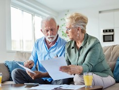 Skarbówka zwraca pieniądze emerytom. Można odzyskać nawet 800 złotych