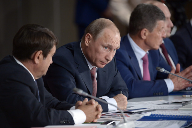 Putin: Siły zewnętrzne chcą destabilizować Krym