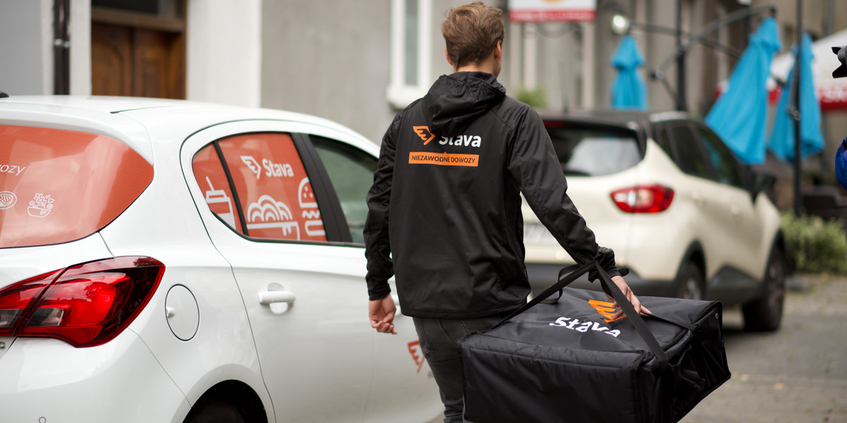 SAP i Delivery Hero wypracowały wdrożenie systemu S/4HANA do inteligentnego planowania zasobów przedsiębiorstwa (ERP). Oprogramowanie oparte jest na rozwiązaniu chmurowym, które pozwala na korzystanie z każdego dowolnego miejsca