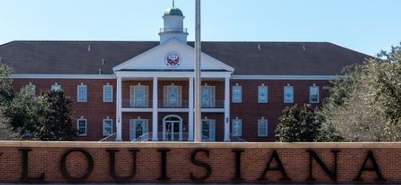 W Luizjanie będzie obowiązek wywieszania dziesięciu przykazań w szkołach i college’ach