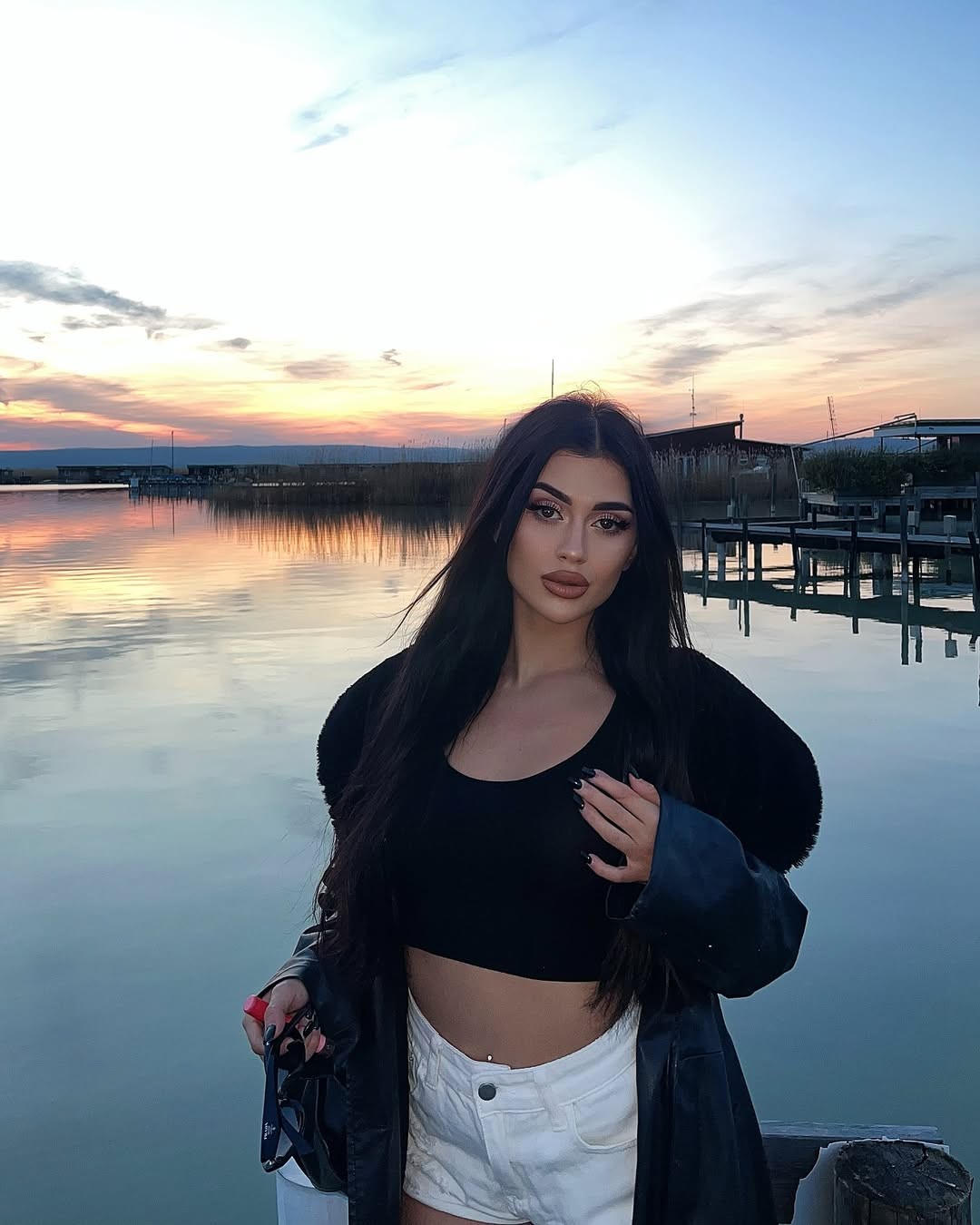 Influencerka Azra Sokira.