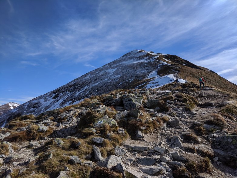 Tatry Zachodnie. Podejście na Wołowiec. 