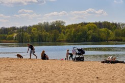 Pomysł na udany weekend? Oto najpiękniejsze kąpieliska i plaże w Wielkopolsce