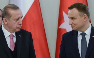 Maciążek: Sułtan przyszedł do Warszawy. Warszawa do sułtana nie...