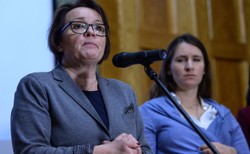 Elbanowska o żądaniach nauczycieli: To nie jest komuna, że każdemu po równo