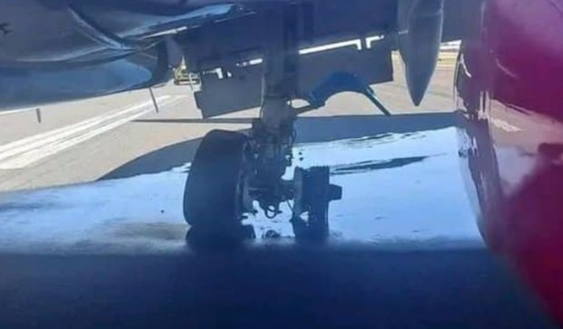 Otpao točak na boingu 737