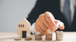 9 tys. zł – taki podatek od mieszkania zapłacą polacy którzy zdecydują się na zakup tych nieruchomości. im większa wartość nieruchomości, tym wyższa danina