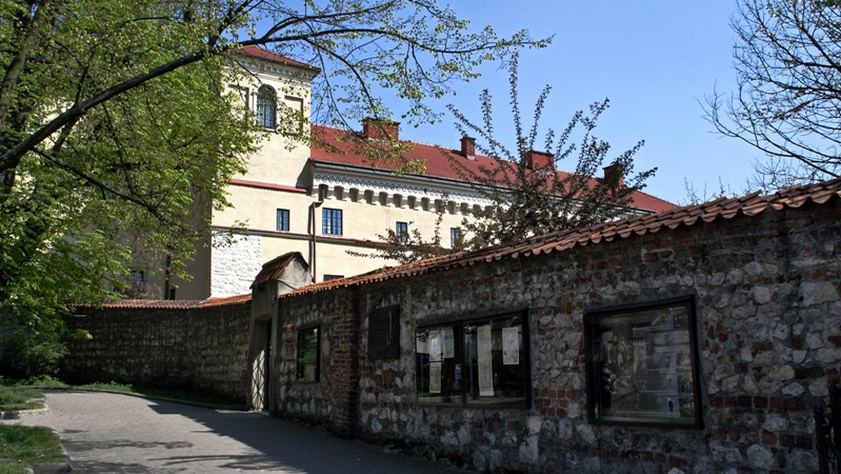 Wizerunki kobiet uwiecznionych na grafikach autorstwa Albrechta Duerera, Agostino dei Musi czy Theodora de Bry można oglądać od wtorku na wystawie "Kobieta ikoną kultury" w Muzeum Archeologicznym w Krakowie.