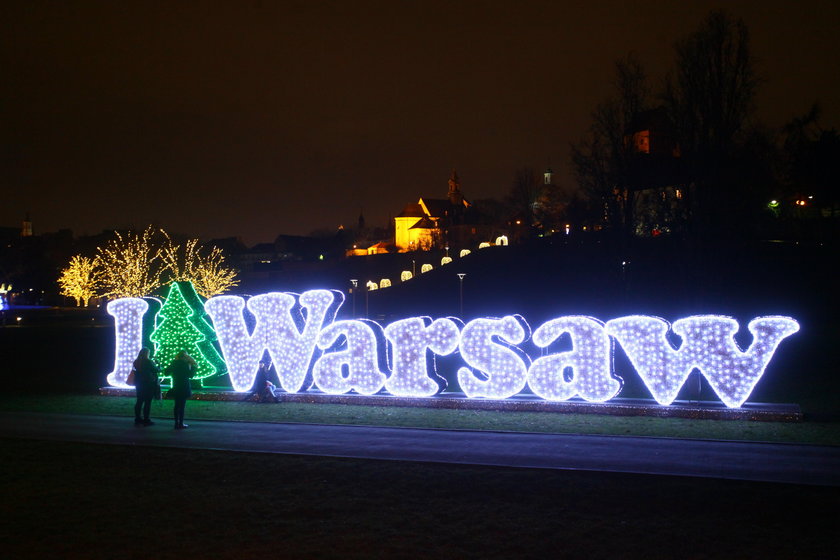 W Święta zobacz świąteczną iluminację w Warszawie! 