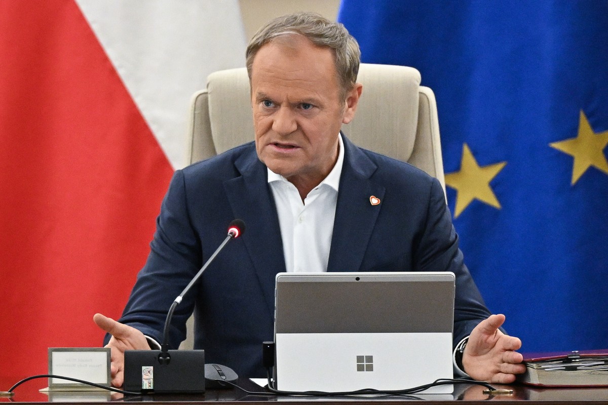 Tusk: Musimy zbudować armię rezerwistów