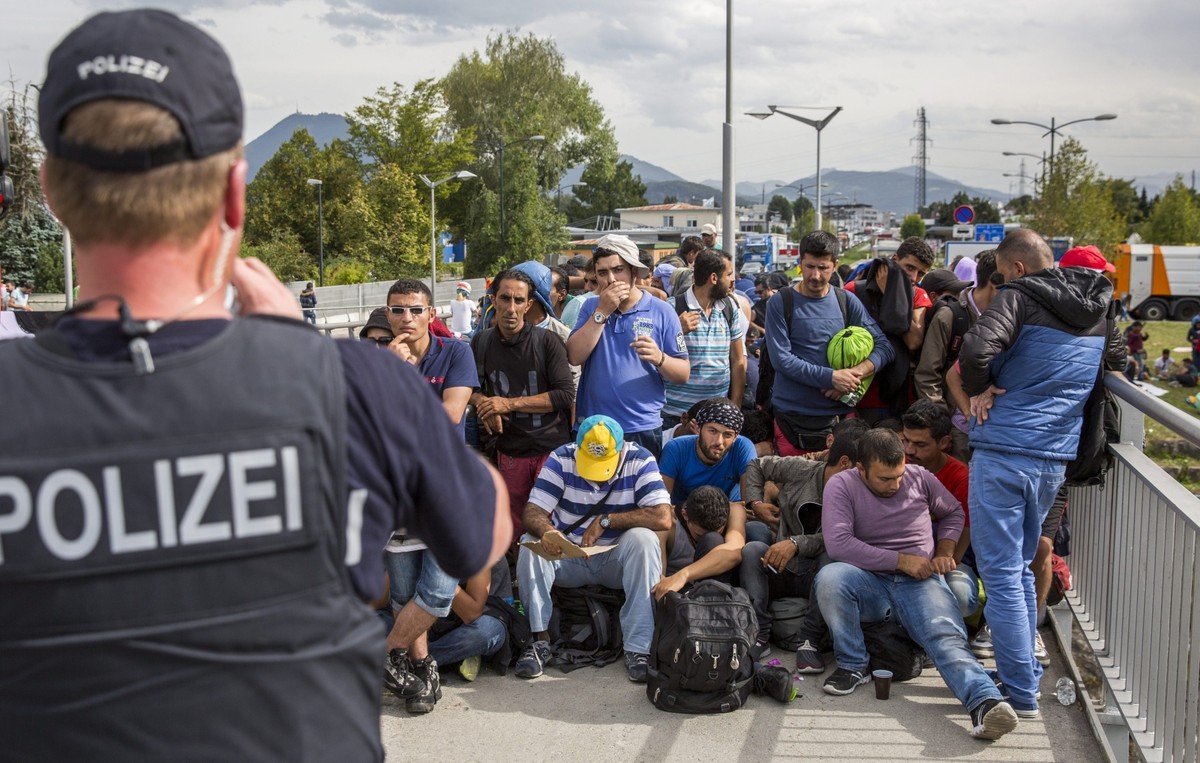 Imigranci na granicy austriacko-niemieckiej