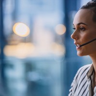 Nemzeti egészségügyi telefonos ügyfélszolgálatot indít be a kormány