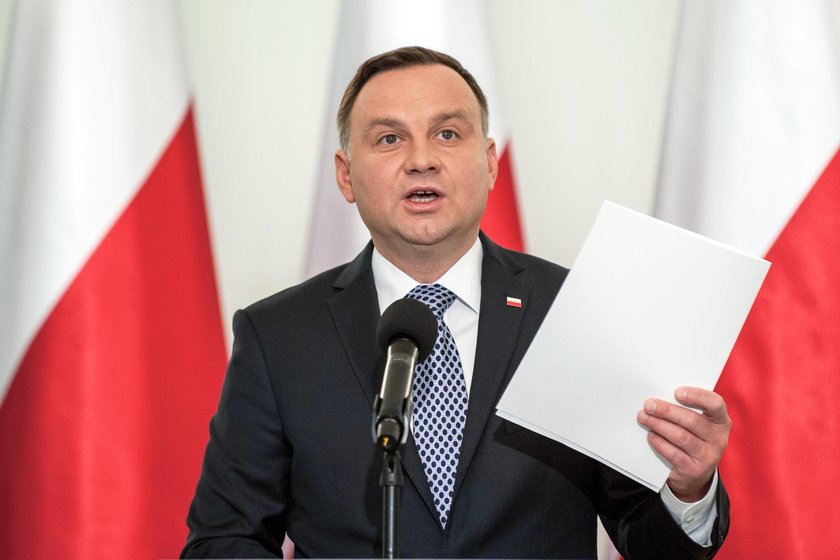 Duda przerywa milczenie. Chodzi o zmiany w sądach