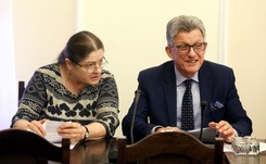 Wystawienie Pawłowicz i Piotrowicza do TK to 'demonstracja arogancji Kaczyńskiego'? Konsternacja panuje nawet w PiS