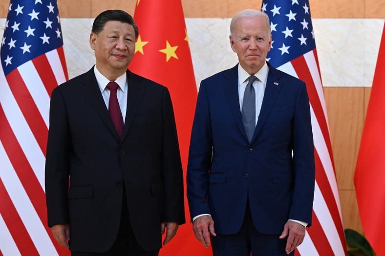 Xi Jinping i Joe Biden na szczycie 920. 2022 r.