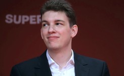 Champions Chess Tour. Duda wygrał z Mamiedjarowem w drugiej rundzie