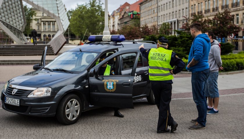 Strażnicy miejscy dostali premie