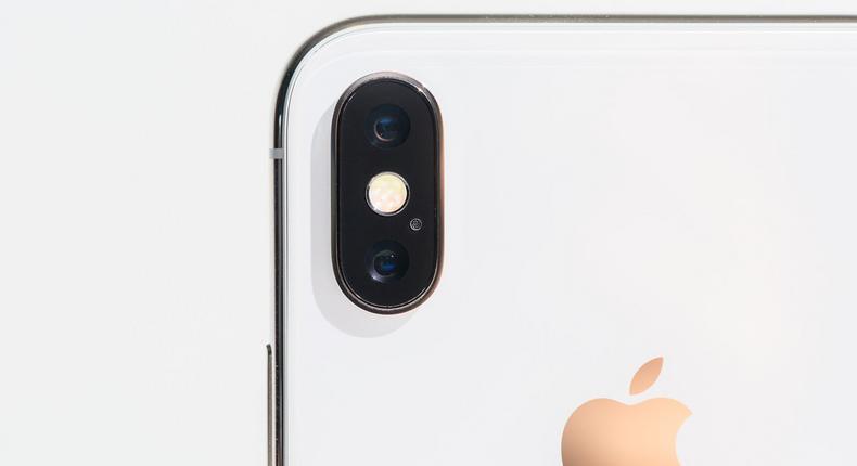 I also miss the zoom lens on the back of the iPhone X.