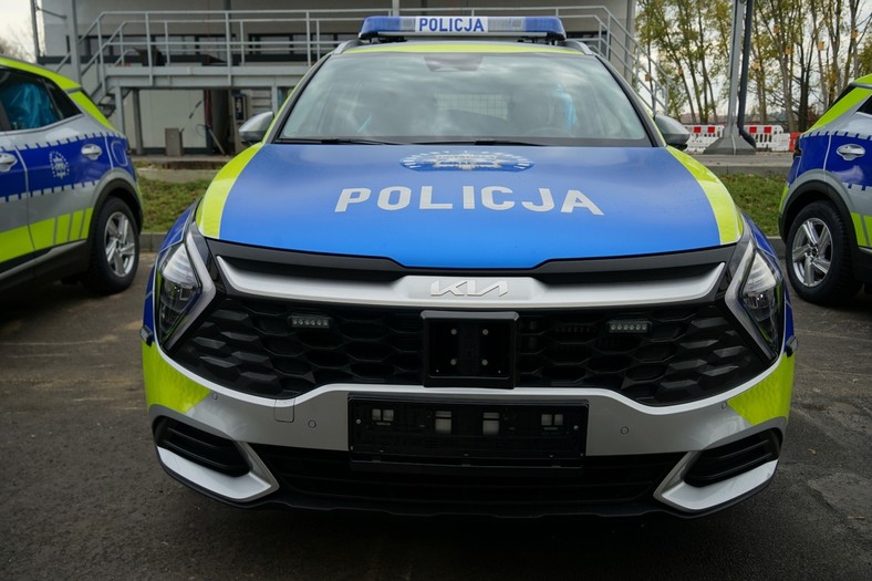 Nowe radiowozy policji. W przetargu wybrano SUV-y KIA