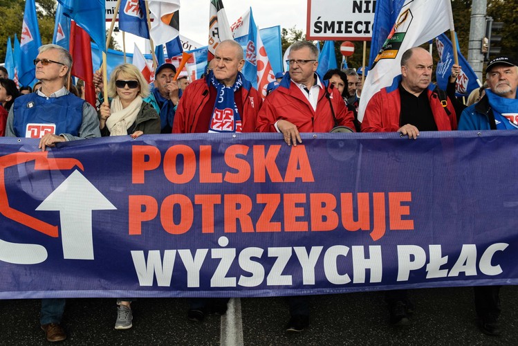 Przewodniczący OPZZ Jan Guz na czele protestu.