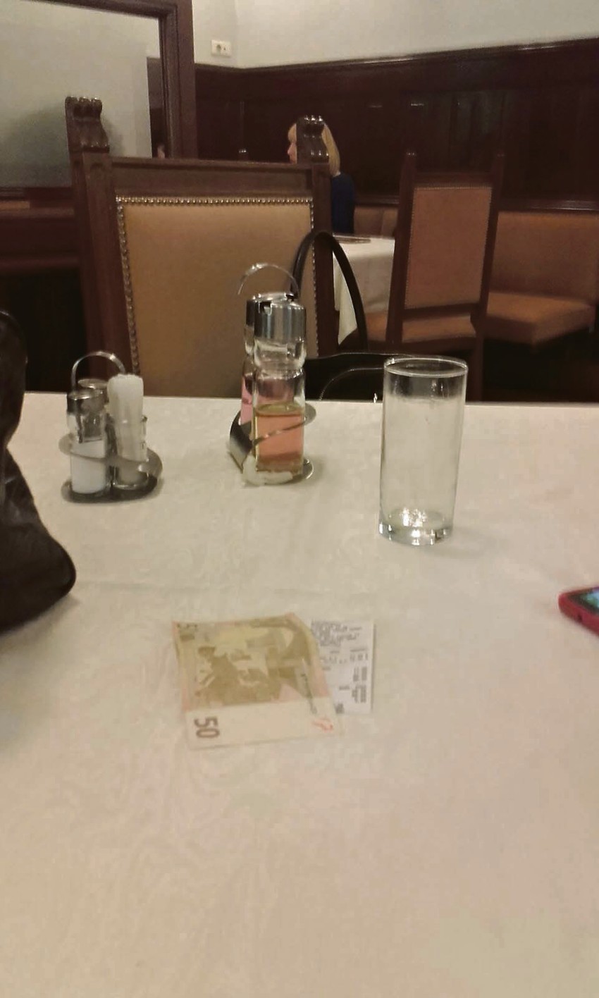 Svako ko menja stranu valutu mora da ima rešenje Poreske uprave