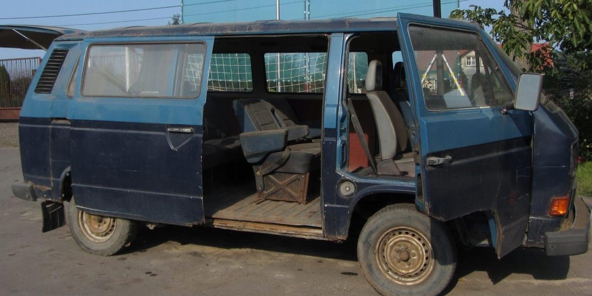 Masz wolne 100 tysięcy? Kup sobie auto Wałęsy! 