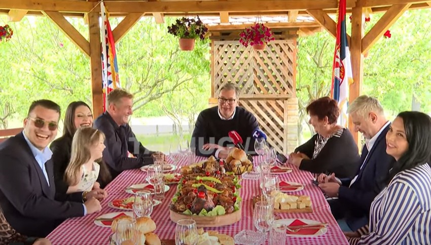 Vučić sa građanima