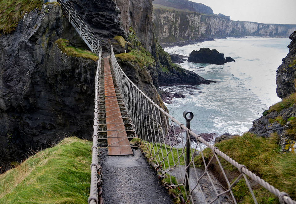 Most linowy Carrick-a-Rede, północna Irlandia