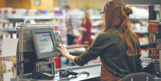 Przede wszystkim nie zwalniać ludzi