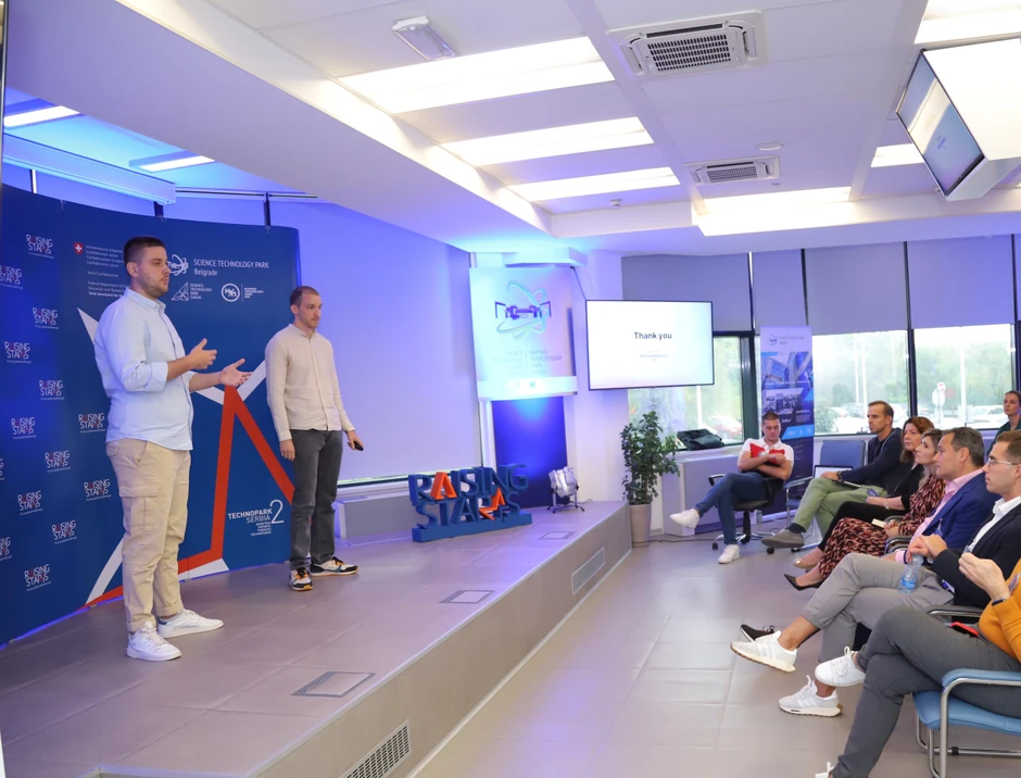 Prvi pitch-evi i povezivanje sa jedinstvenom zajednicom uspešnih osnivača, mentora i investitora, među ključnim su prednostima za startape na Raising Starts programu