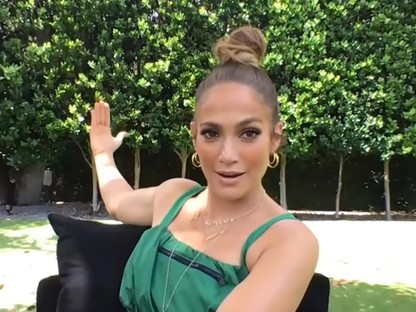 Jennifer Lopez a legvagányabb szettben edz otthon a gyerekekkel