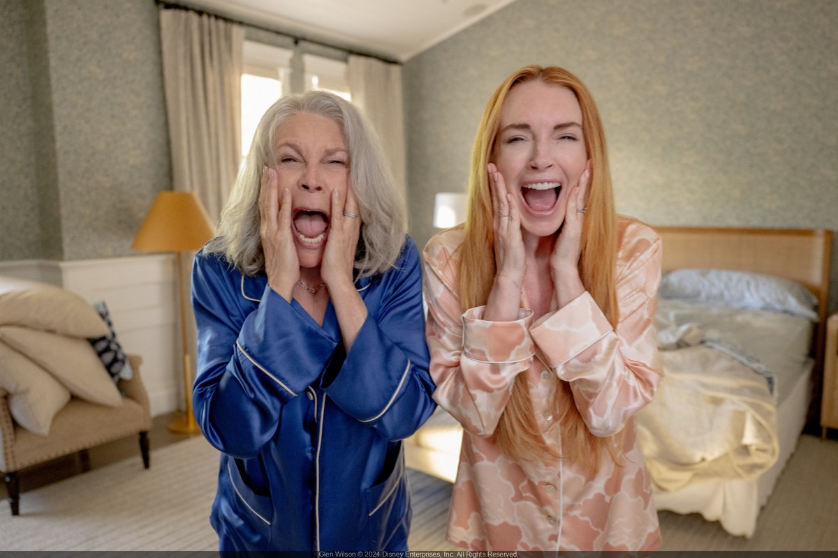 Jamie Lee Curtis i Lindsay Lohan w filmie "Zakręcony piątek 2"