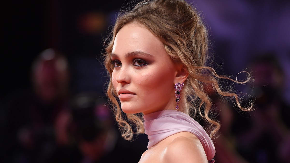 Lily-Rose Depp na premierze "Króla"