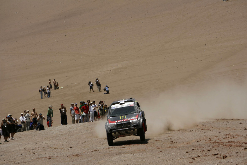 Rajd Dakar 2011: dobra postawa Polaków, Hołowczyc z otwartymi drzwiami (5.etap, wyniki, fot. Willy Weyens)