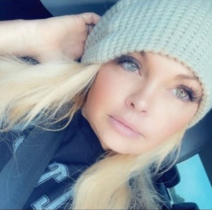 Polícia našla Jesse Jane po boku jej priateľa.
