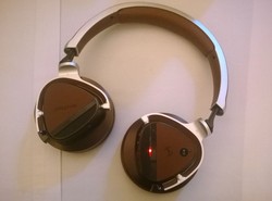 Słuchawkowa ofensywa Creative. Tanio nie będzie