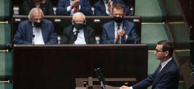 PiS wraca w tryby zarządzania kryzysowego. Działania ad hoc i kilka raf [OPINIA]