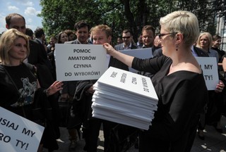 Adwokaci: Rząd postanowił wydać ponad pół miliarda złotych na amatorów