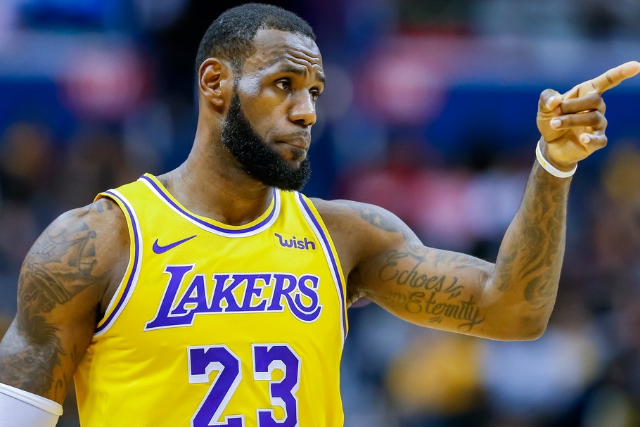 LeBron James po raz piąty z rzędu jest najlepiej zarabiającym koszykarzem NBA