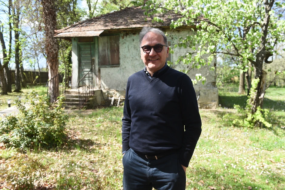 U poseti vikendici Bate Živojinovića