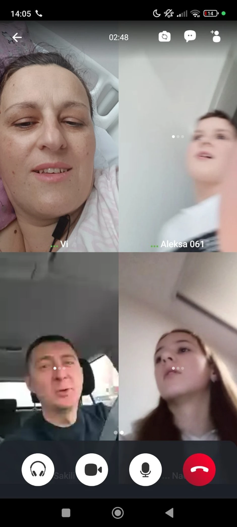 Video poziv iz bolnice sa suprugom i decom